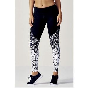 Fabletics 7/8 Leggings Black White Spotted Panels